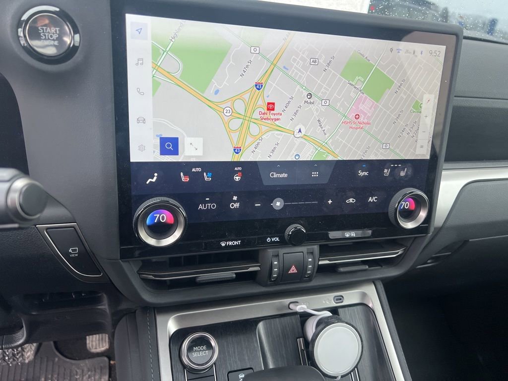 Used 2024 Lexus GX 550 image 13