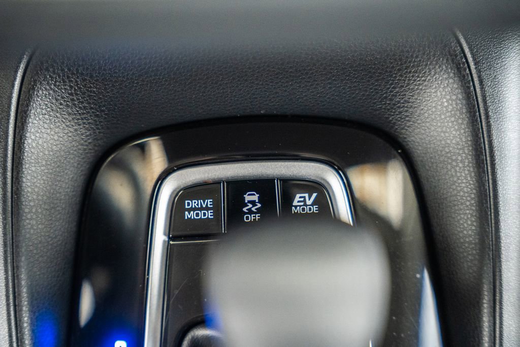 Certified 2025 Toyota Corolla LE image 23