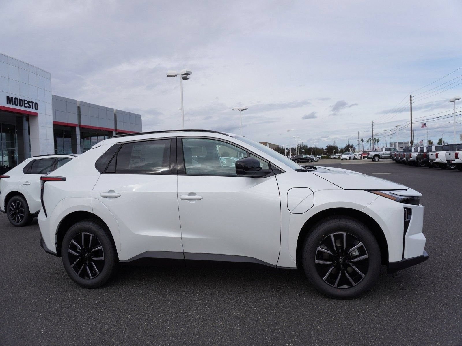 New 2026 Toyota bZ FWD image 5