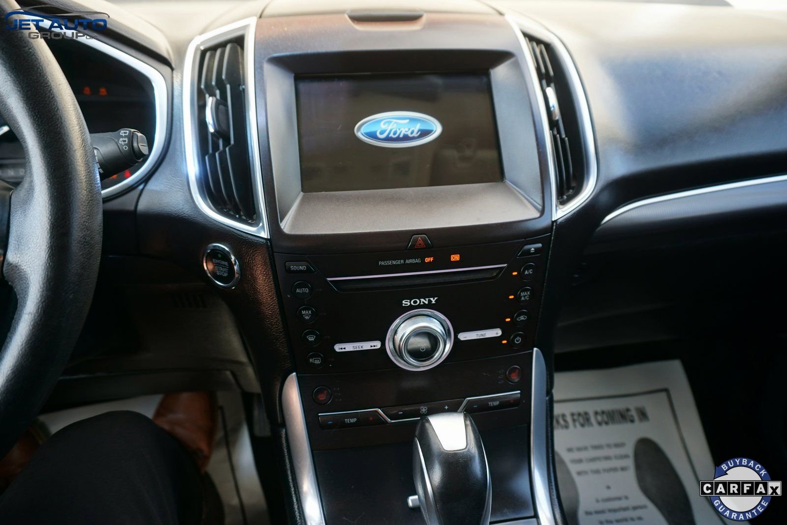 Used 2018 Ford Edge Titanium image 30