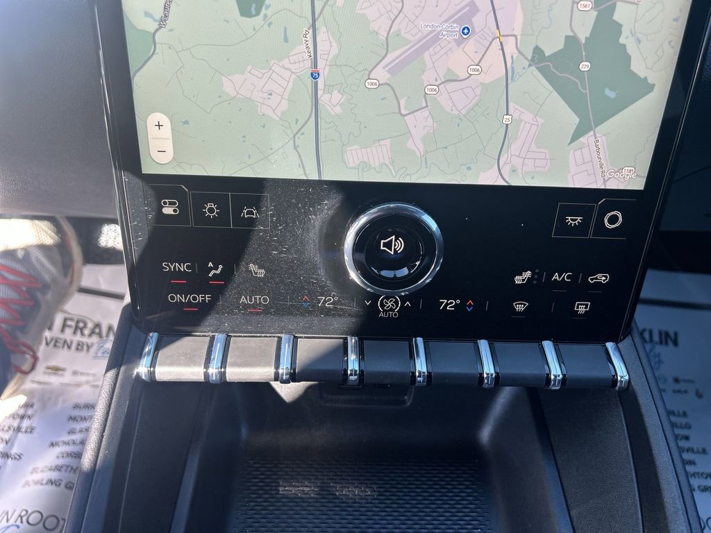 Used 2026 GMC Terrain Elevation w/ Elevation Premium Package image 25