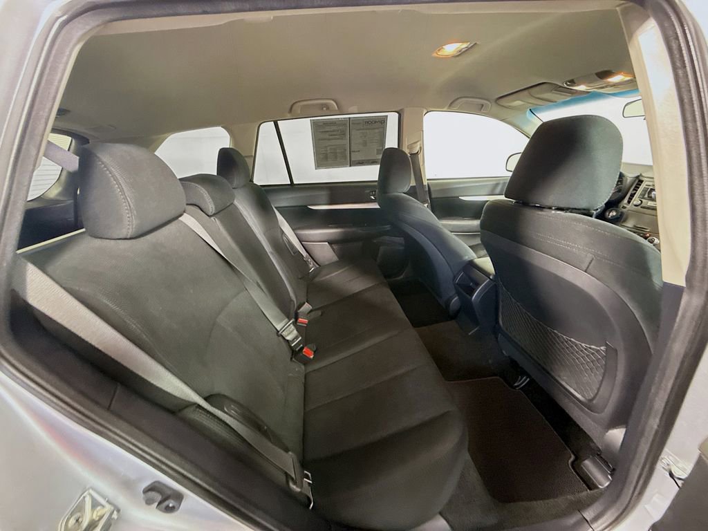 Used 2013 Subaru Outback 2.5i Premium w/ All-Weather Pkg image 25