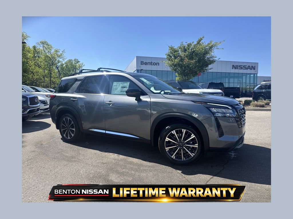 New 2026 Nissan Pathfinder Platinum FWD image 1