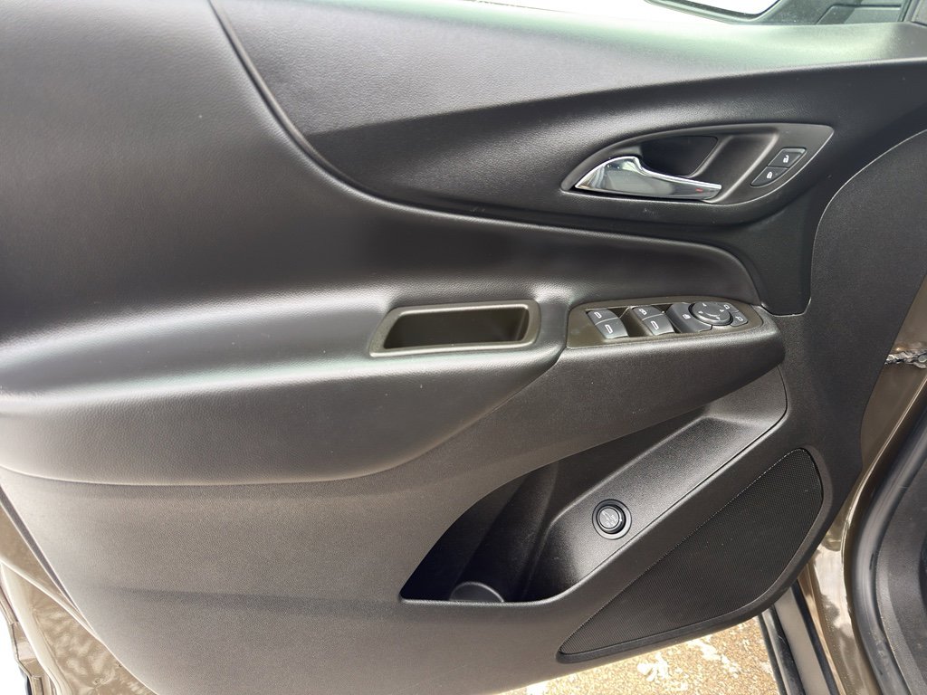 Used 2024 Chevrolet Equinox LT w/ LPO, Floor Liner Package image 13