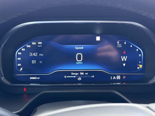 Used 2023 Chevrolet Suburban High Country image 27