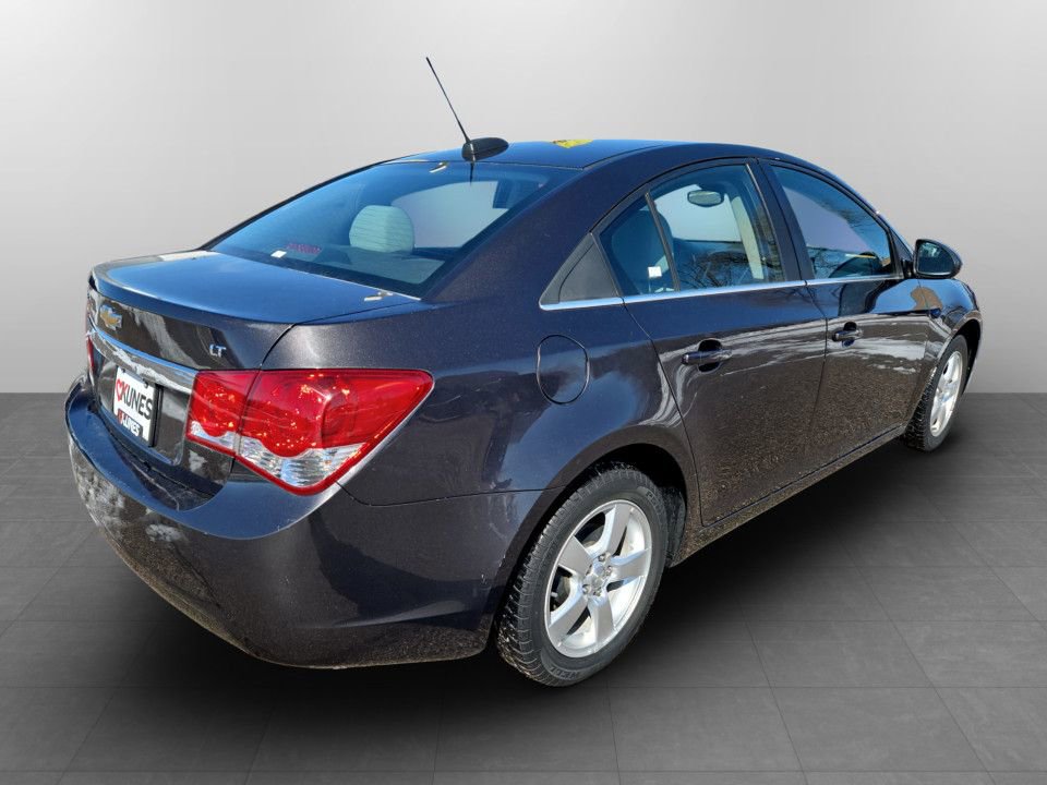 Used 2016 Chevrolet Cruze LT image 6
