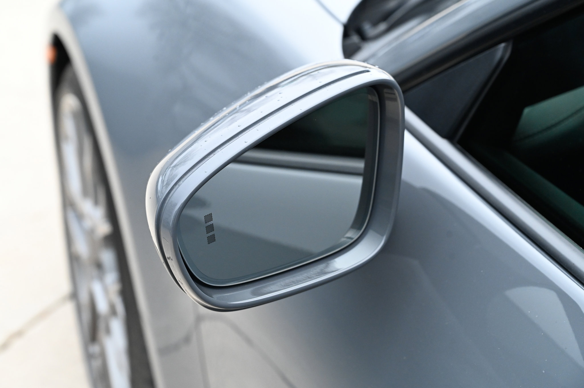 Used 2025 Porsche 911 Carrera image 14