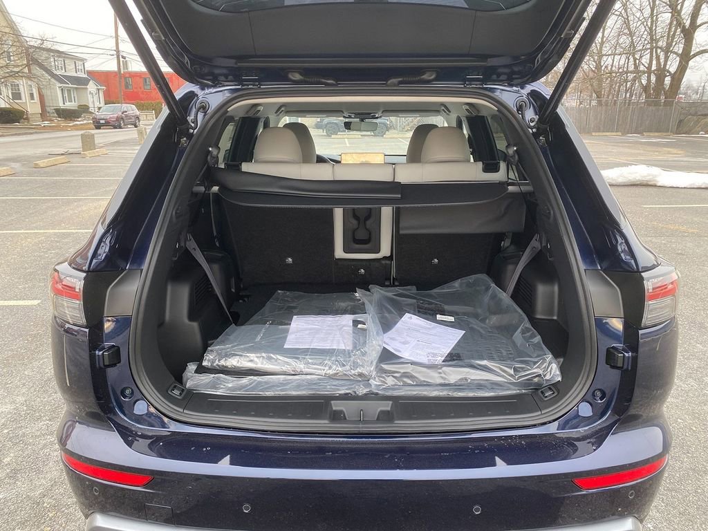 New 2026 Mitsubishi Outlander SE image 24