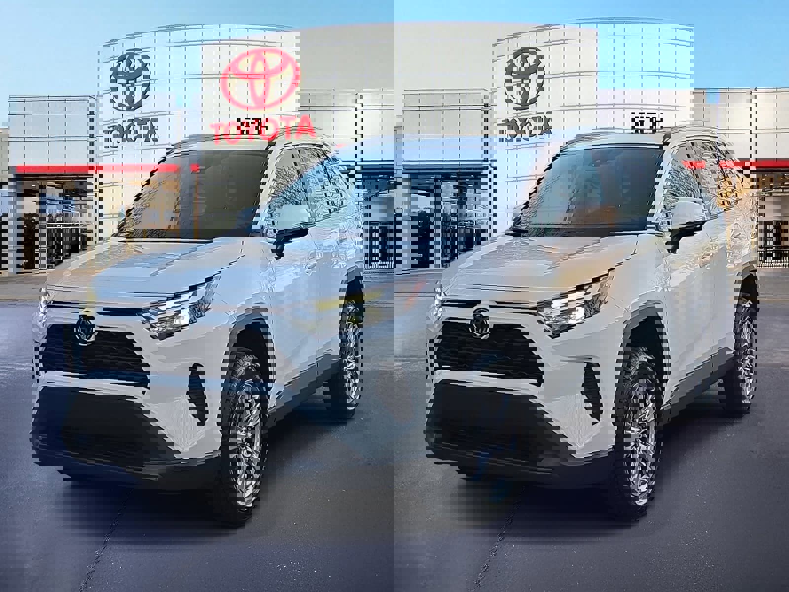 Used 2023 Toyota RAV4 XLE w/ Convenience Package