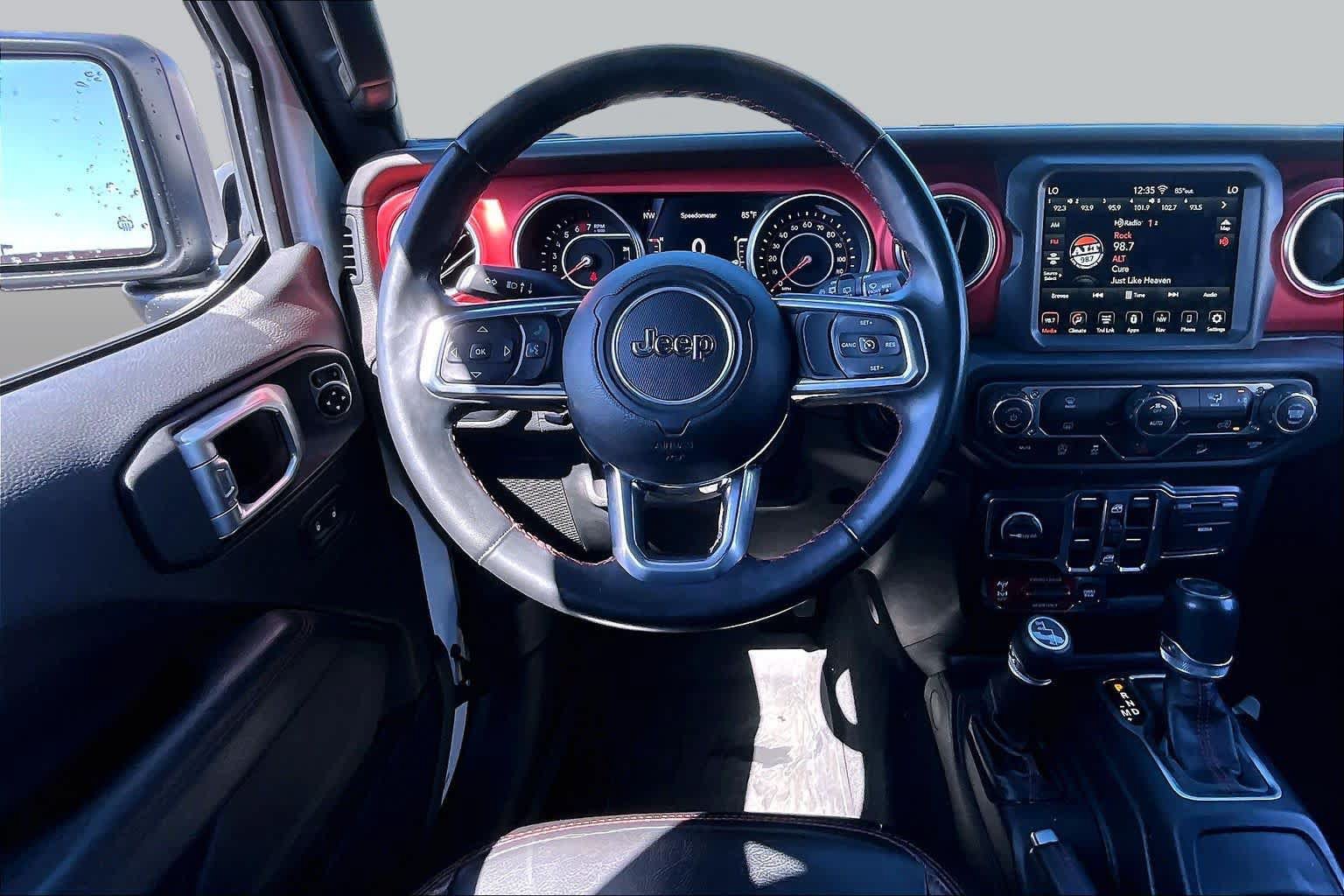 Used 2020 Jeep Wrangler Unlimited Rubicon AWD/4WD image 5