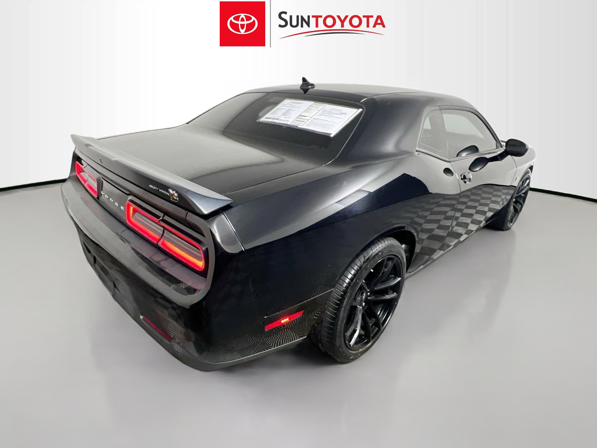 Used 2021 Dodge Challenger R/T Scat Pack w/ Dynamics Package image 4