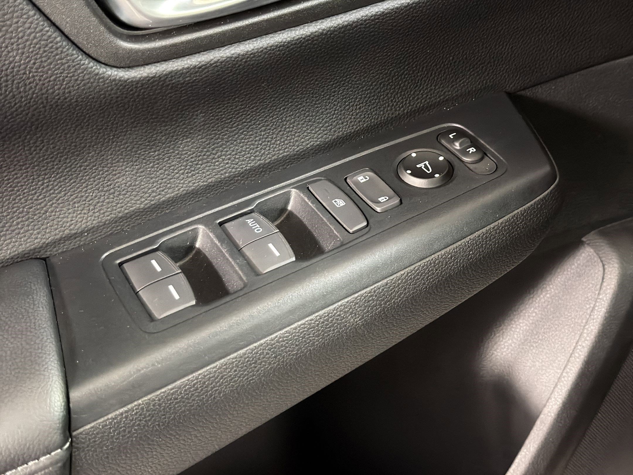 Certified 2025 Honda CR-V LX image 13