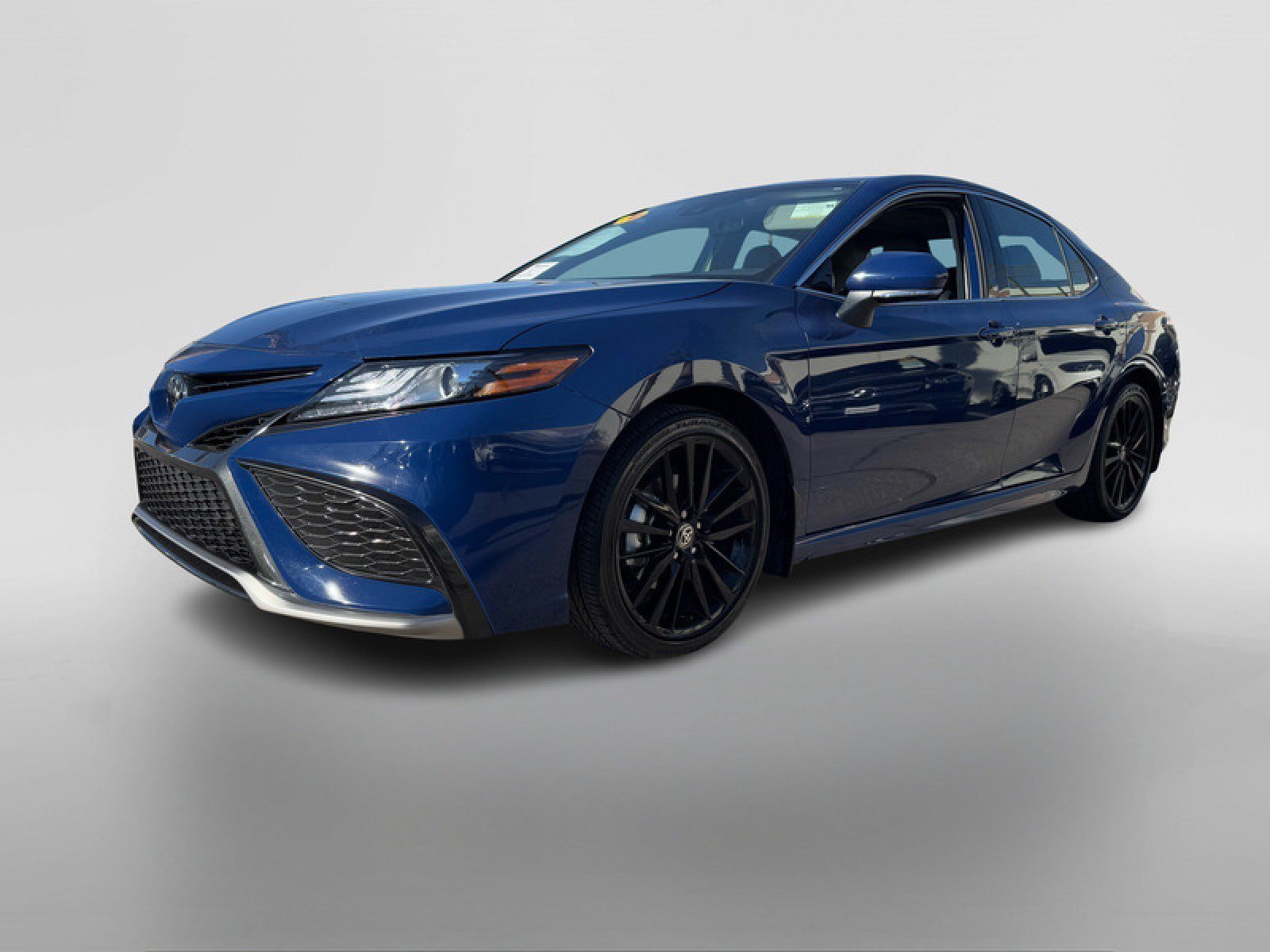 Used 2024 Toyota Camry XSE image 6