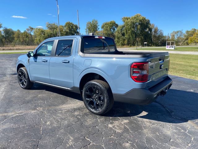 New 2025 Ford Maverick Lariat w/ Black Appearance Package video 4