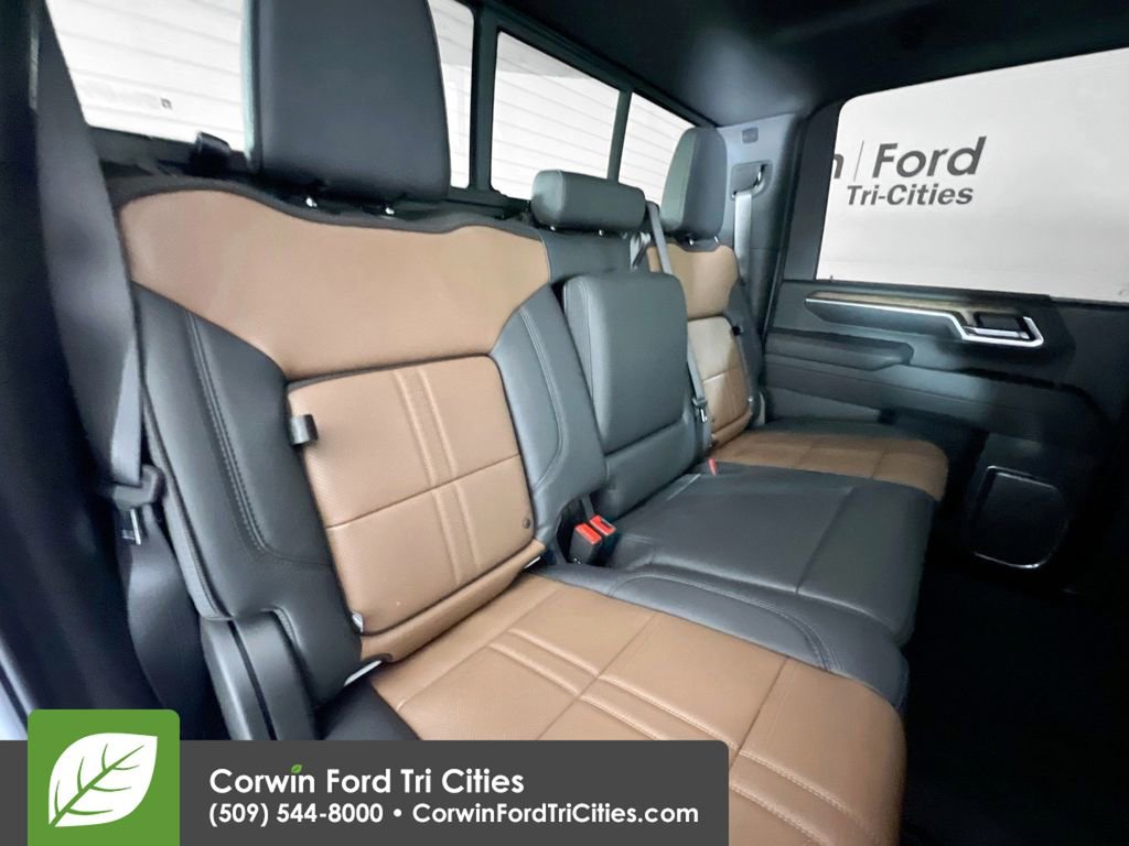 Used 2025 Chevrolet Silverado 2500 High Country w/ Technology Package image 16