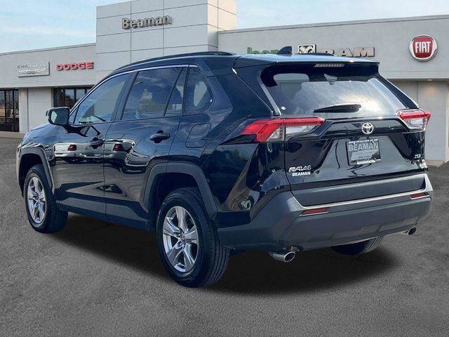 Used 2025 Toyota RAV4 XLE FWD image 5