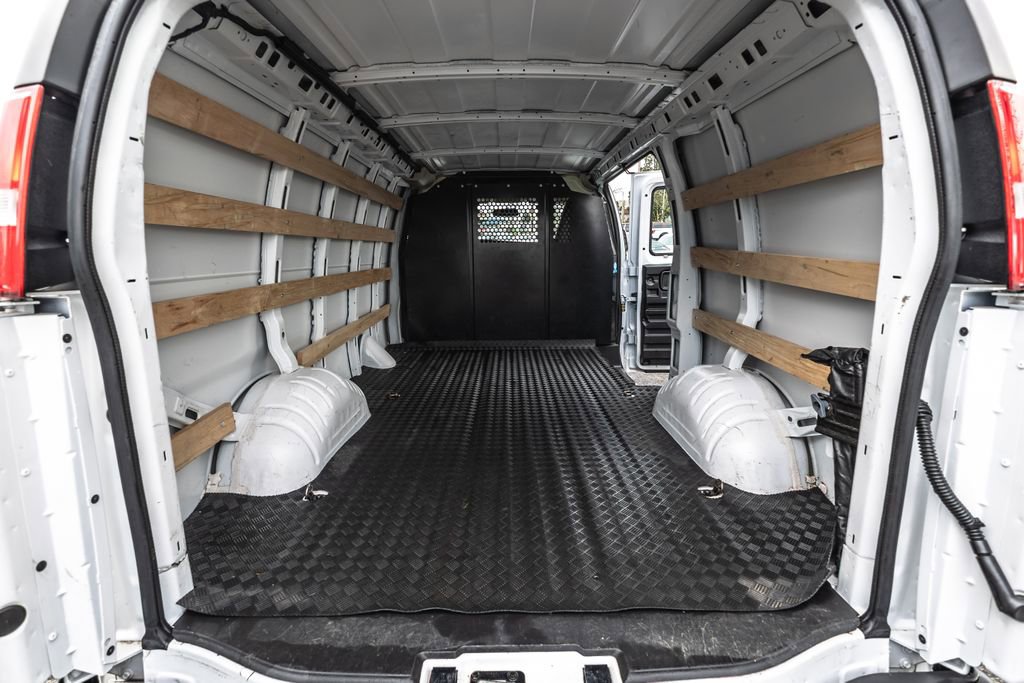 Used 2024 Chevrolet Express 2500 w/ Driver Convenience Package image 26