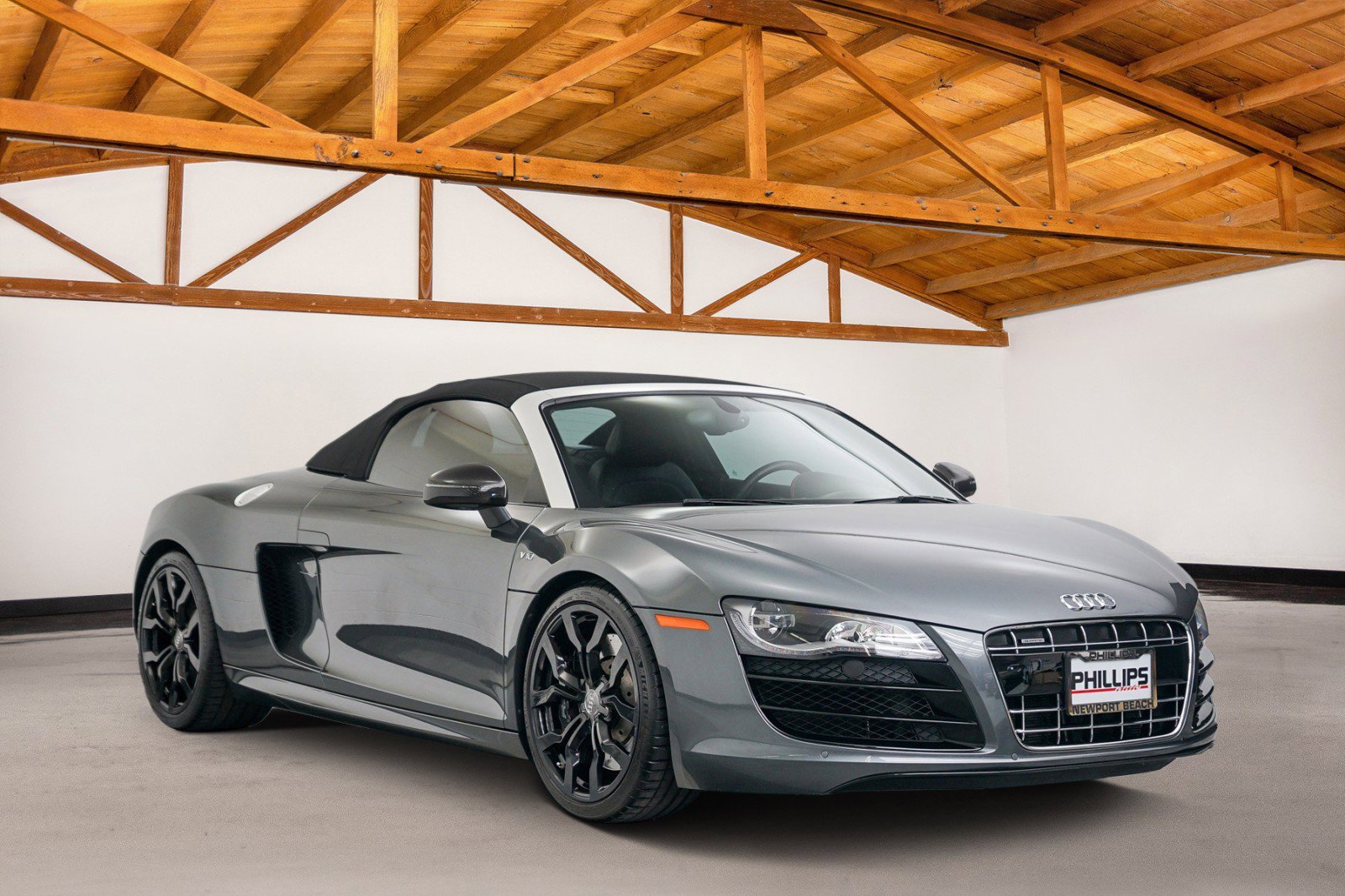 Used 2012 Audi R8 V10 AWD/4WD image 8