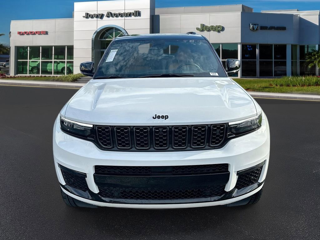 New 2025 Jeep Grand Cherokee L Summit image 2