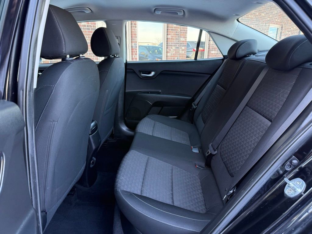 Used 2018 Kia Rio S image 14