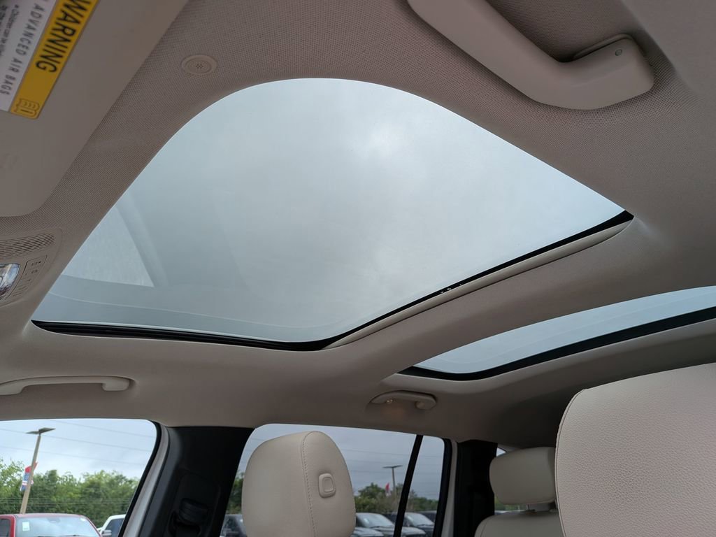Used 2023 Mercedes-Benz GLB 250 image 16