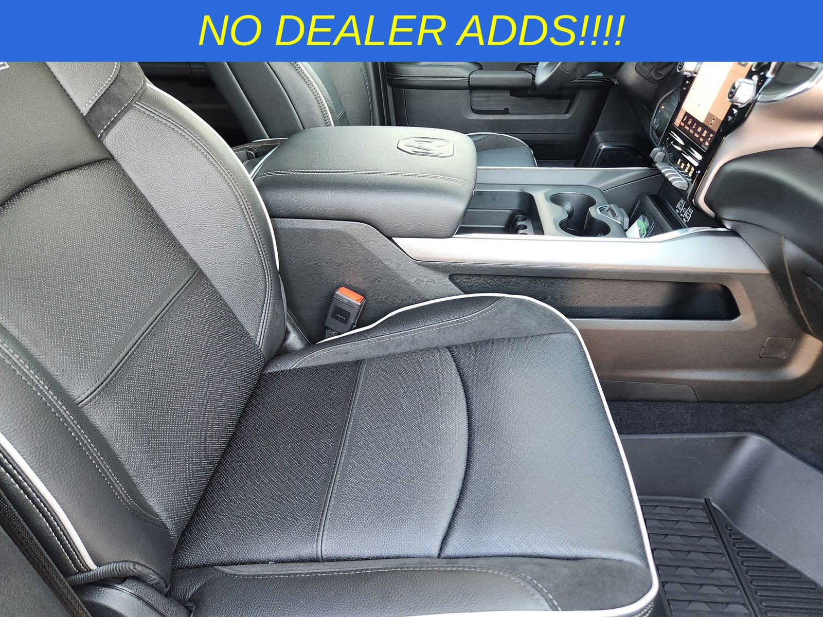 New 2026 RAM 2500 Laramie w/ Night Edition image 13