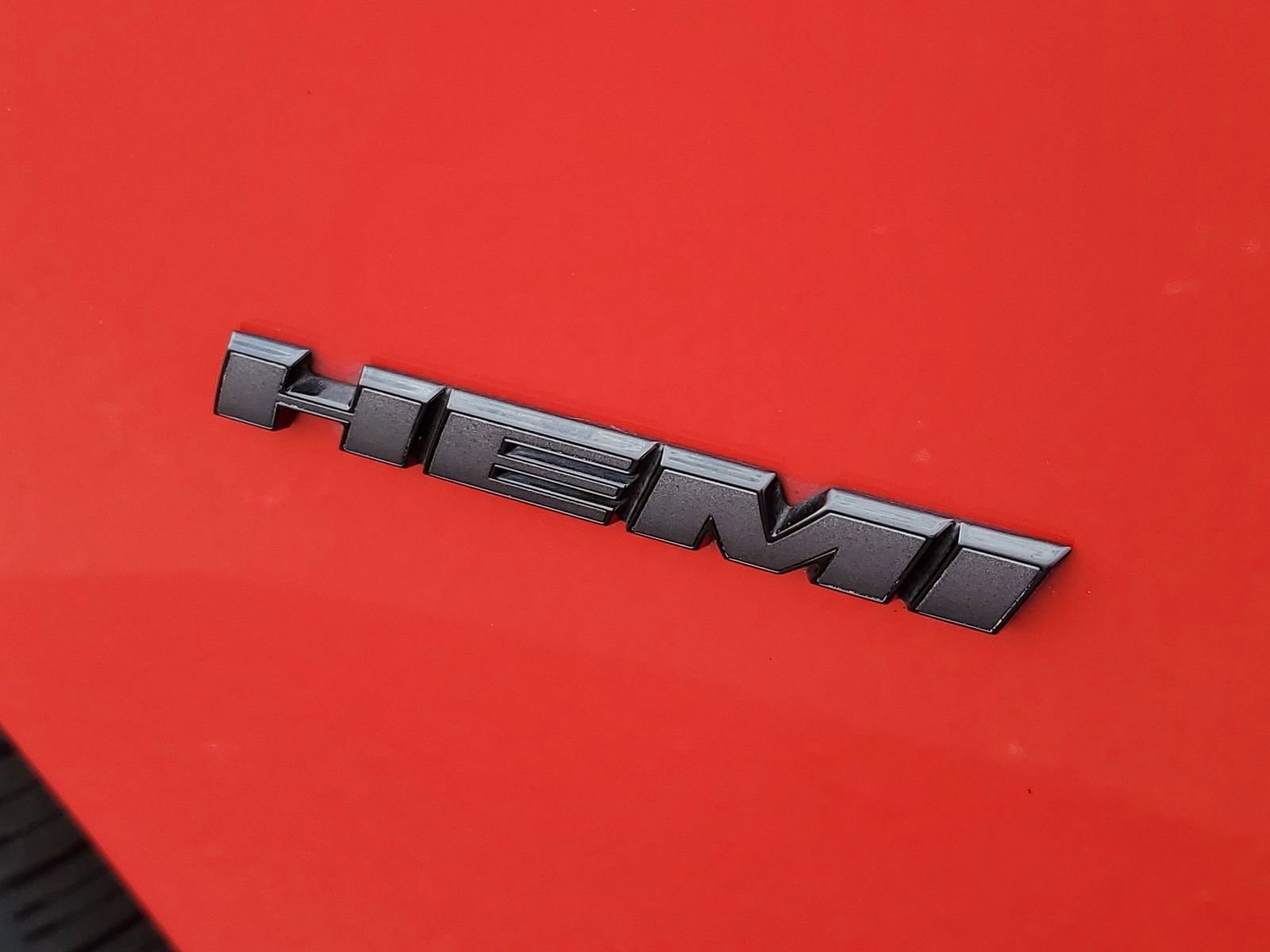 Used 2016 Dodge Challenger R/T w/ Blacktop Package image 7