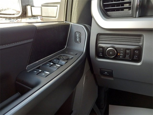 New 2025 Ford F350 XLT w/ Black Appearance Package image 20