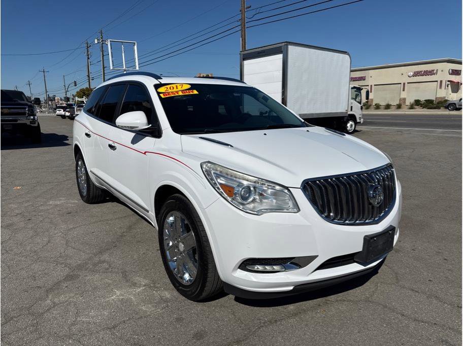 Used 2017 Buick Enclave Leather image 2