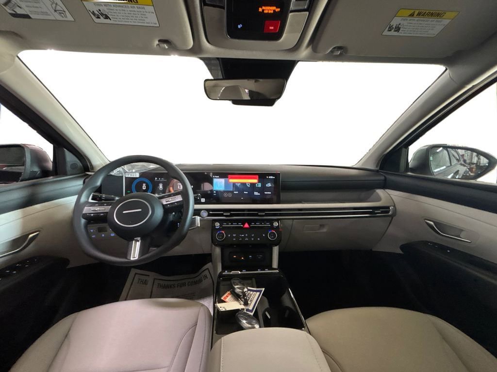 Used 2025 Hyundai Tucson Blue image 9
