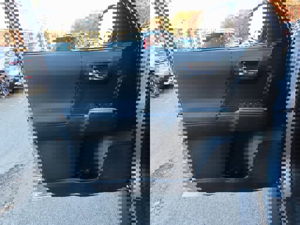 Used 2019 Toyota Tacoma TRD Sport image 17