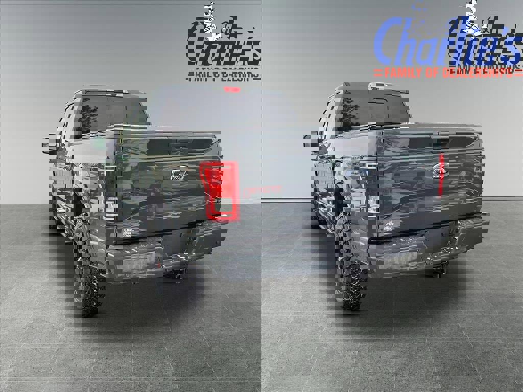 Used 2017 Ford F150 XLT w/ Equipment Group 302A Luxury image 5