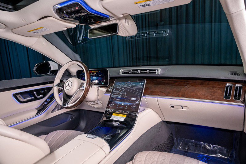 New 2026 Mercedes-Benz S 500 4MATIC image 4