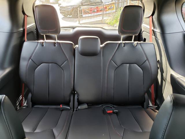 New 2027 Chrysler Pacifica Select FWD image 14