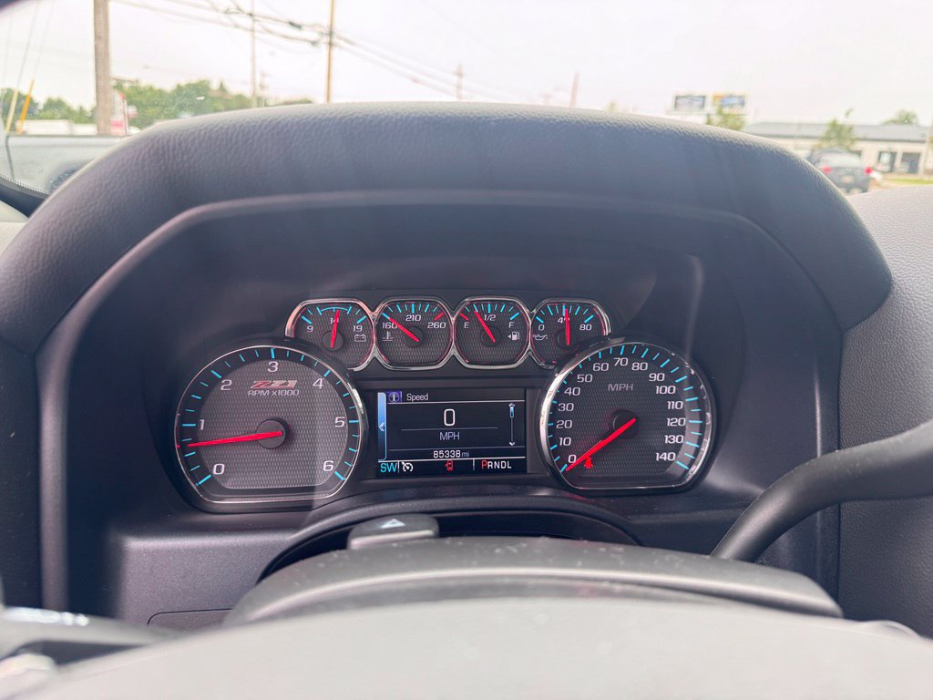 Used 2019 Chevrolet Silverado 1500 LT w/ All Star Edition AWD/4WD image 25