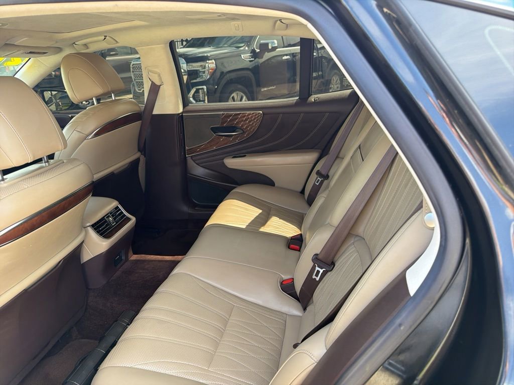 Used 2020 Lexus LS 500 w/ Interior Upgrade Package image 13