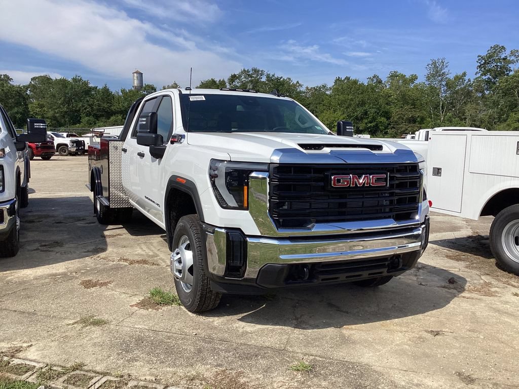 New 2025 GMC Sierra 3500 Pro w/ Convenience Package AWD/4WD image 3
