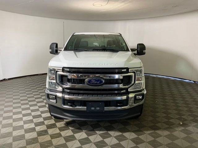 Used 2022 Ford F250 XLT w/ XLT Value Package AWD/4WD image 2