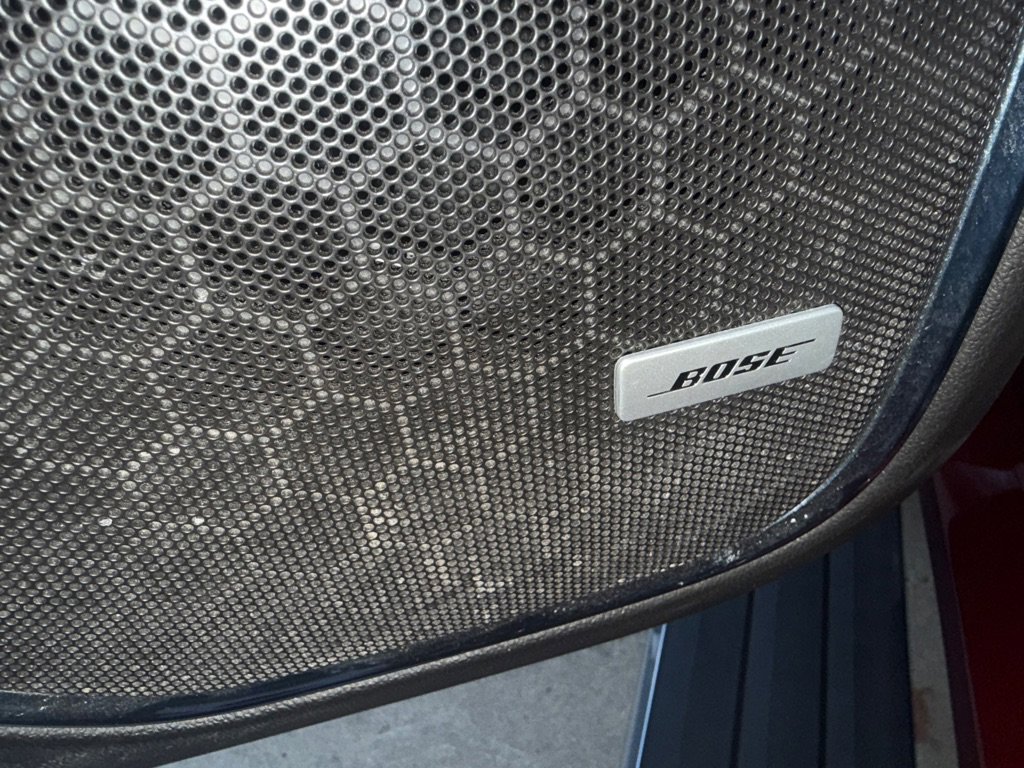 Used 2018 GMC Yukon Denali image 23