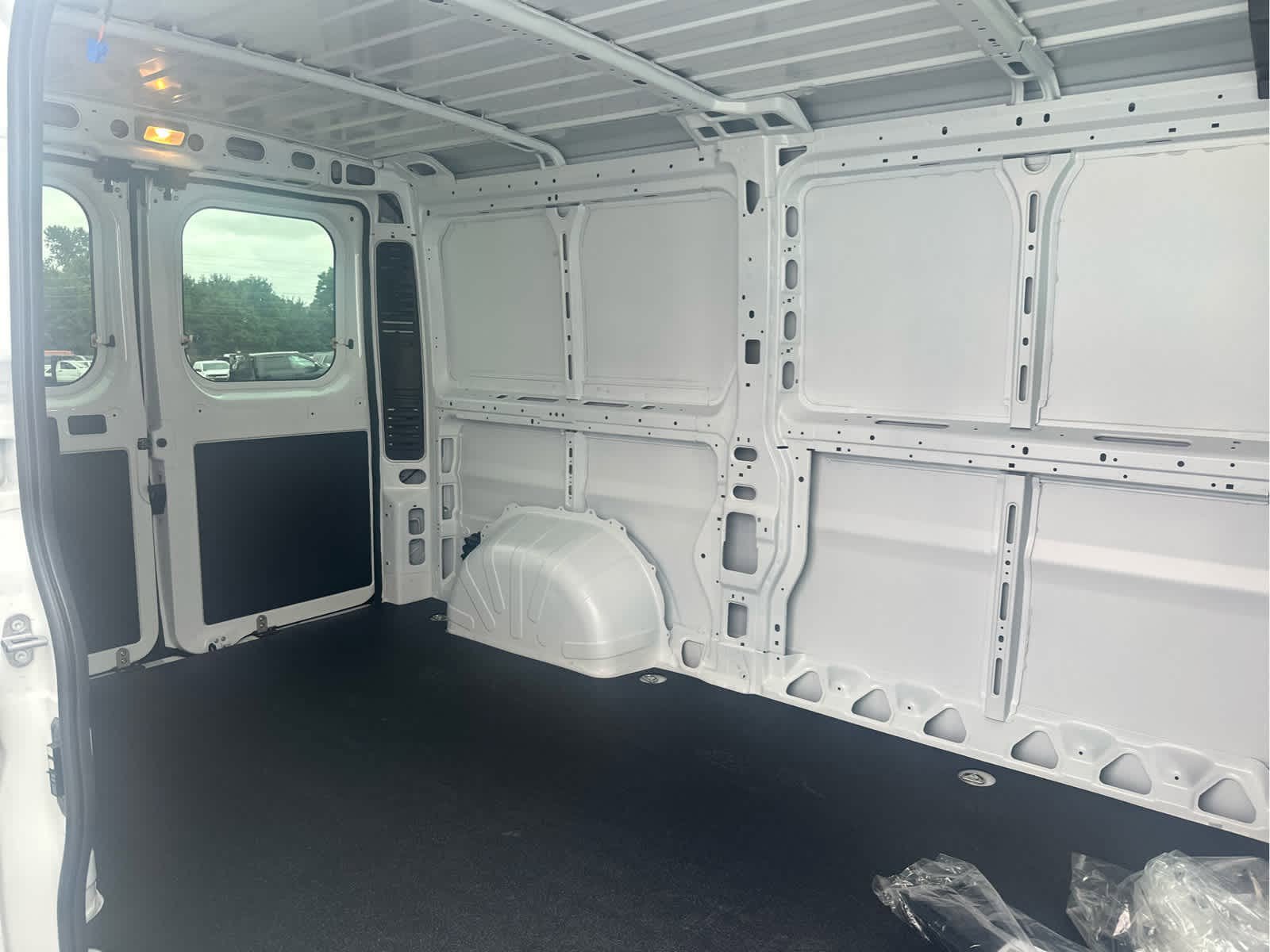 New 2025 RAM ProMaster 1500 FWD image 34