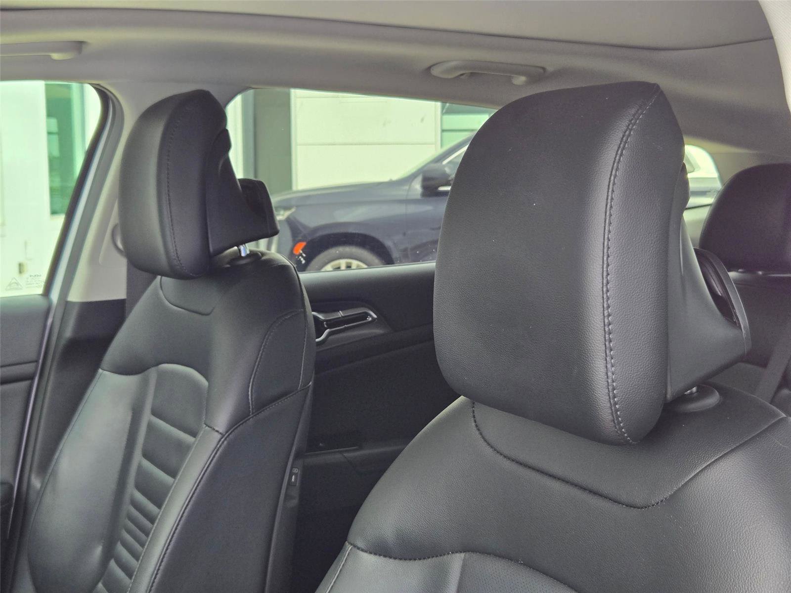 Used 2023 Kia Sportage SX AWD/4WD image 12
