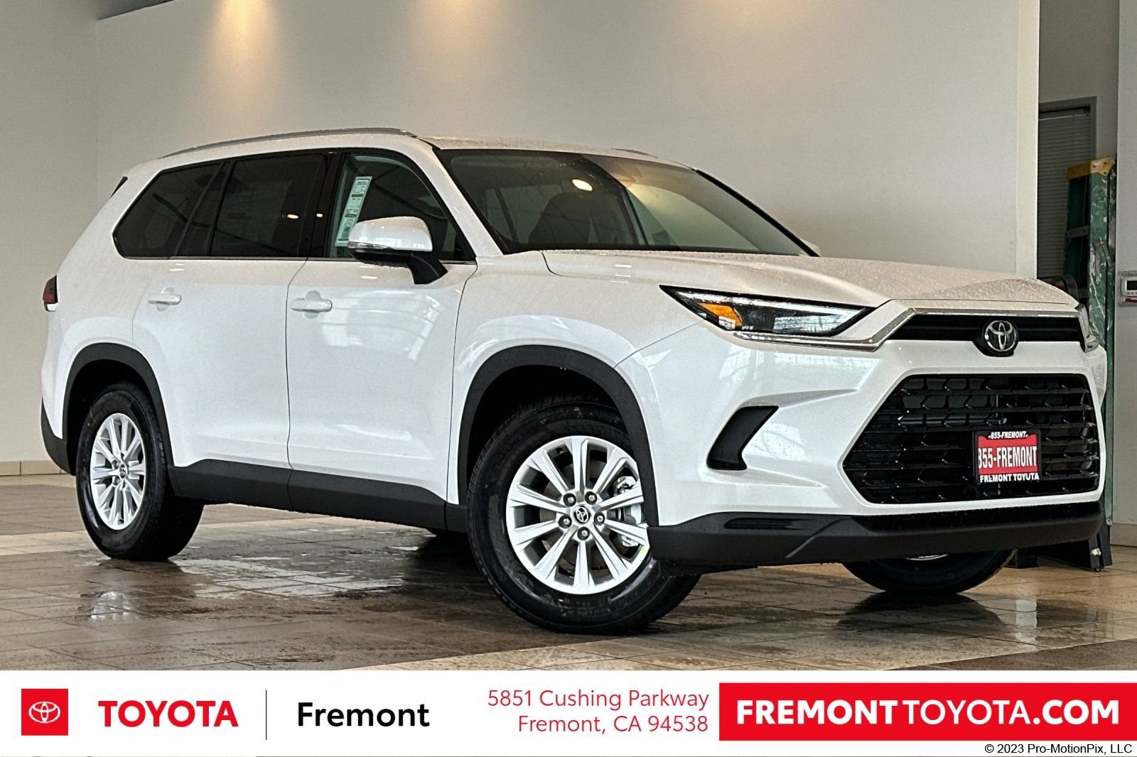 New 2026 Toyota Grand Highlander AWD Hybrid image 1