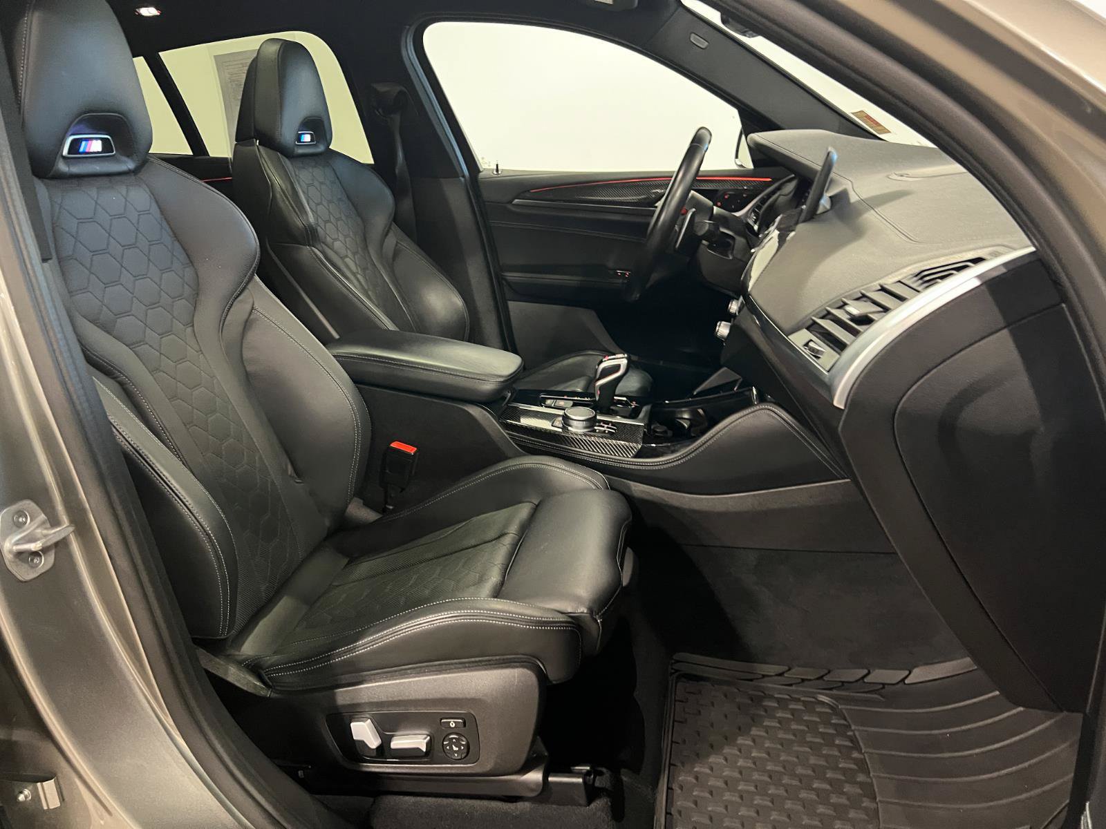 Used 2021 BMW X4 M AWD/4WD image 42