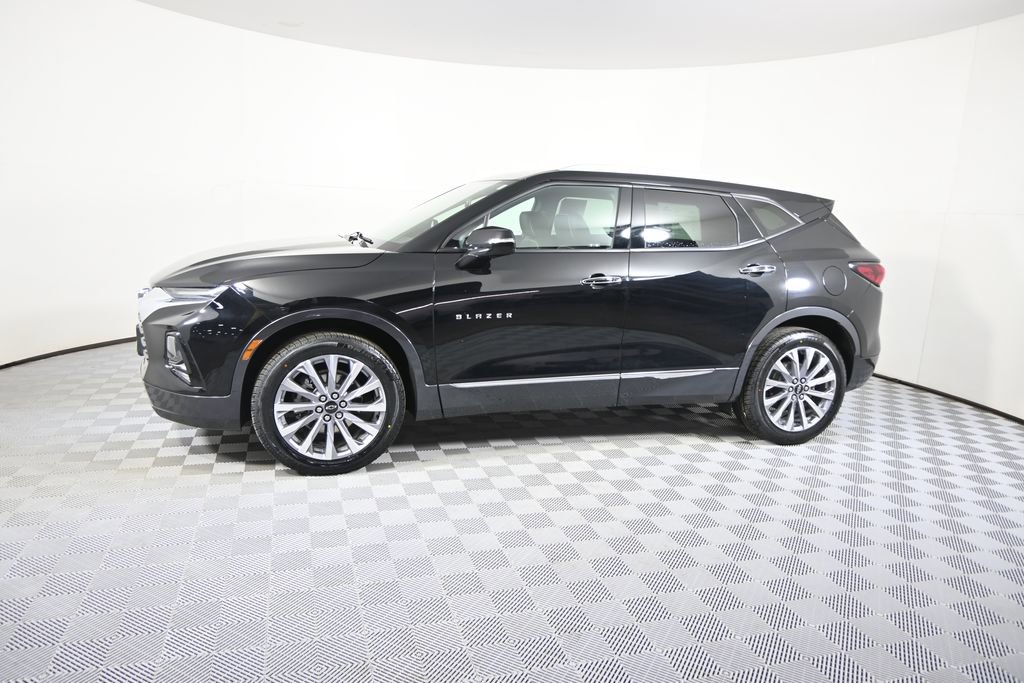 Used 2022 Chevrolet Blazer Premier w/ Enhanced Convenience Package image 2