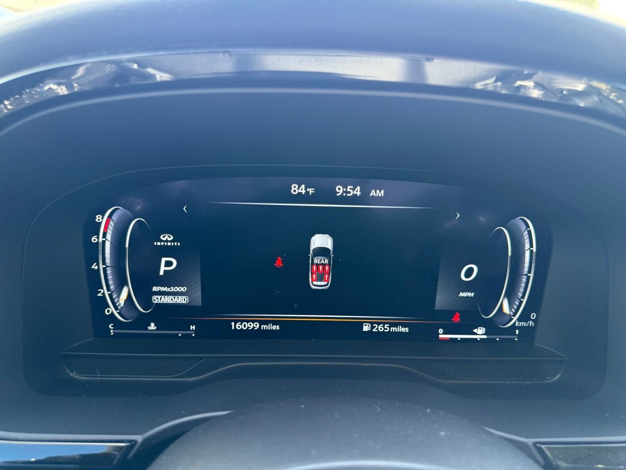 Certified 2024 INFINITI QX60 Luxe w/ Cargo Package image 16