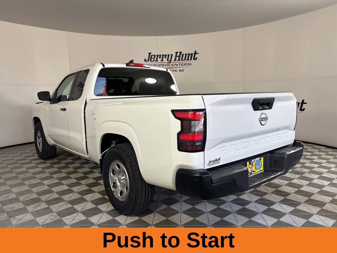 Used 2022 Nissan Frontier S image 7