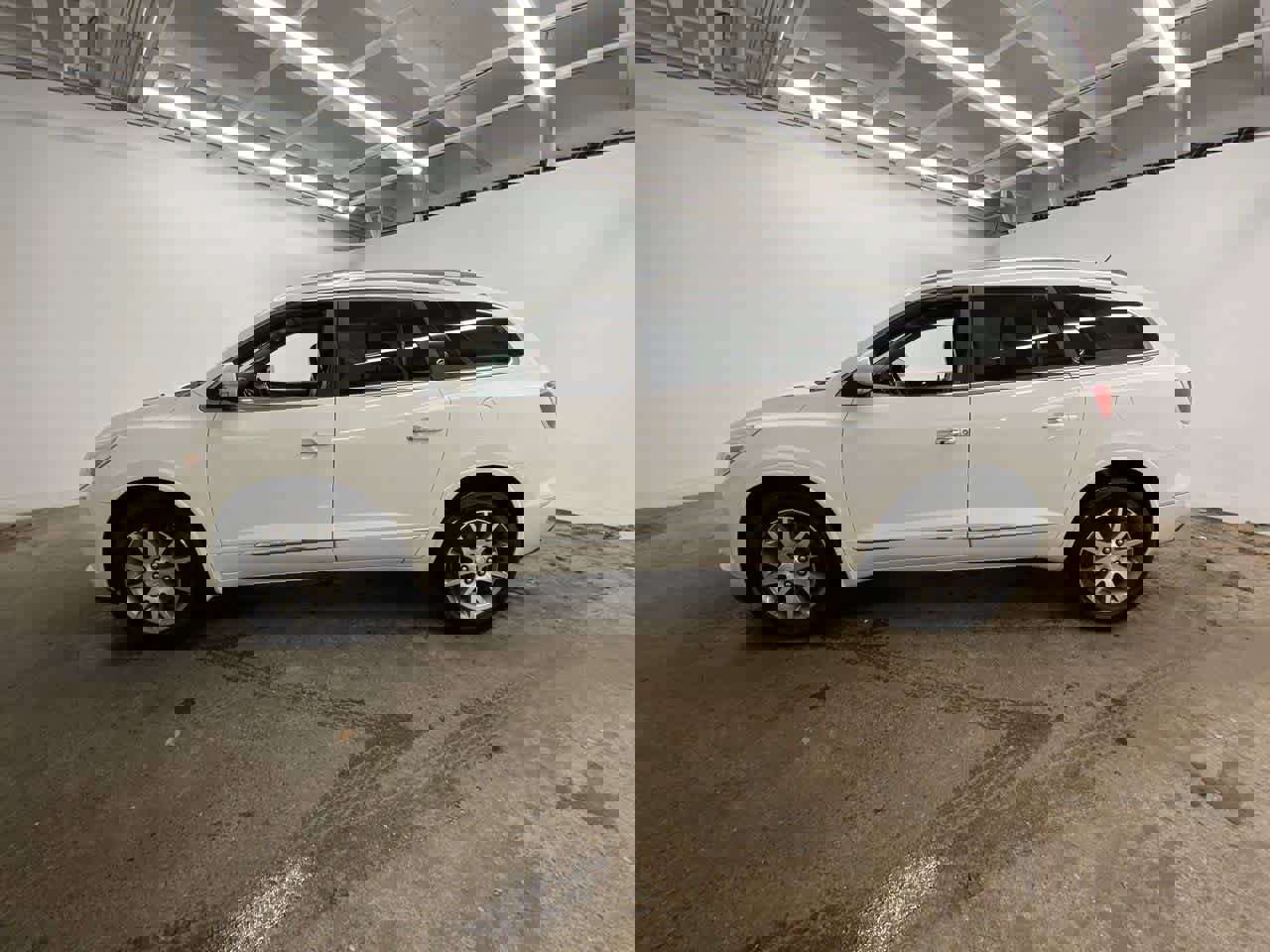 Used 2014 Buick Enclave Leather w/ Trailering Provision Package image 3