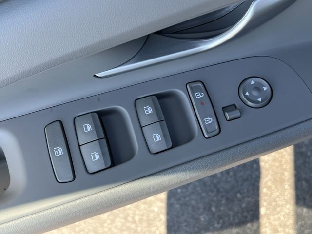 New 2026 Hyundai Elantra Hybrid FWD image 22