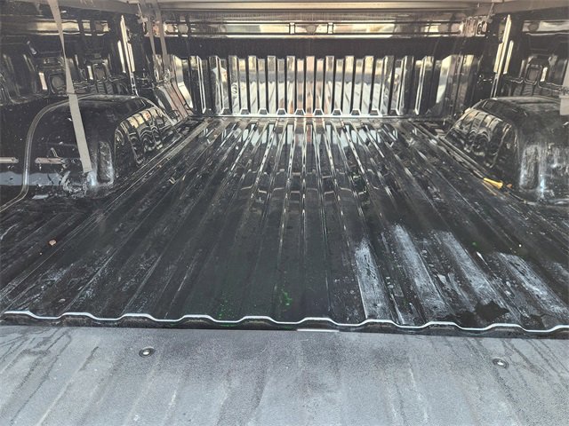 Used 2023 Chevrolet Silverado 1500 LT image 32