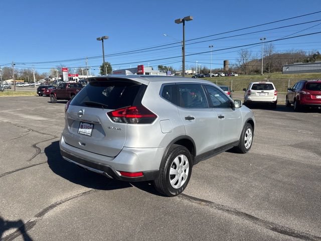 Used 2019 Nissan Rogue S AWD/4WD image 8
